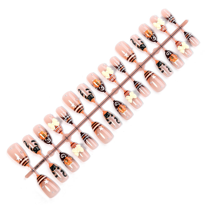 Nail art set with creative Halloween designs Stornfield