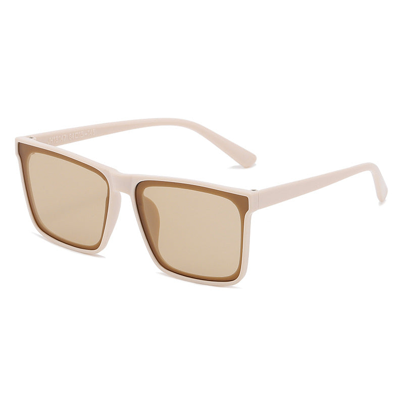 Women's stylish sunglasses made of robust, UV-protected plastic Stornfield