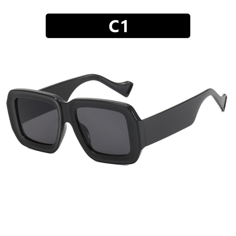 Women's fashionable sunglasses with square design and chic pattern Stornfield