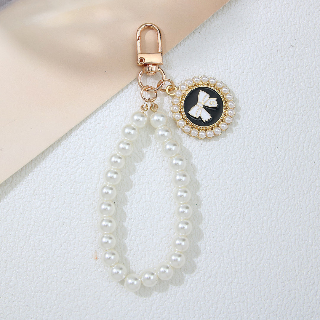 Elegant Pearl Beaded Keychain Stornfield