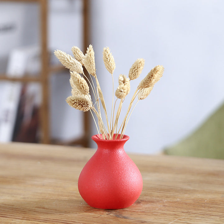 Modern Textured Decorative Ceramic Vase Stornfeild