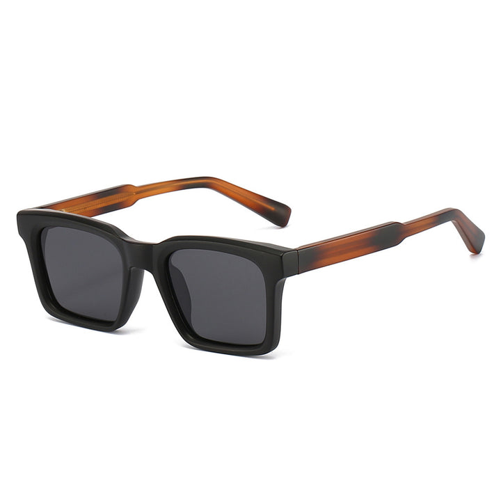 Ladies fashionable sunglasses with exclusive frame and UV protection Stornfield