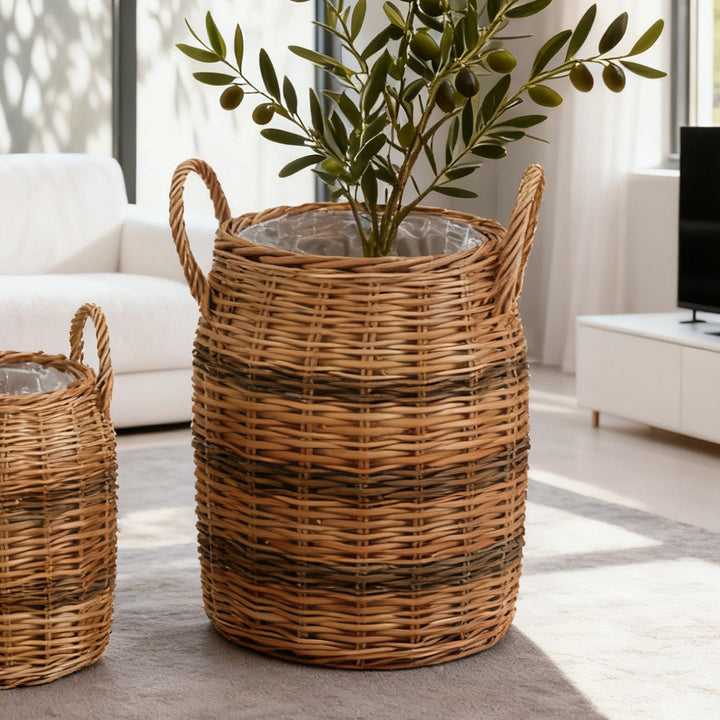 Handcrafted storage basket with natural fiber Stornfield