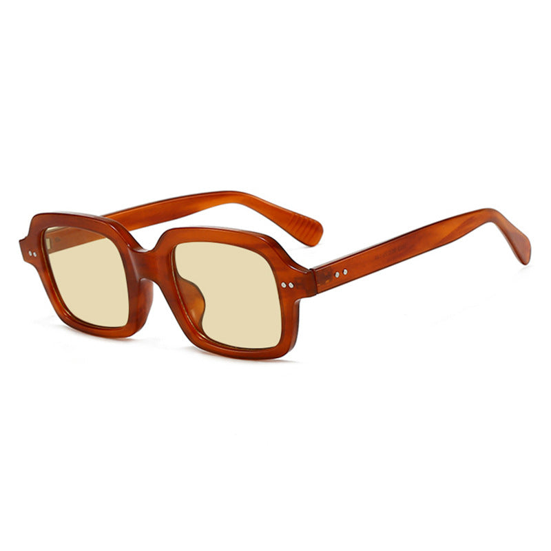 Ladies modern square sunglasses with wide frame and elegant design Stornfield