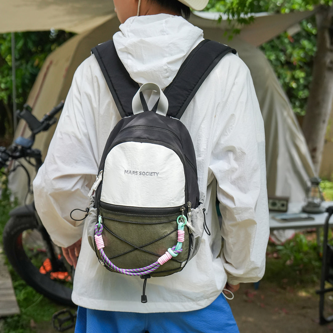 Lightweight Multi-Pocket Sling Bag Stornfield