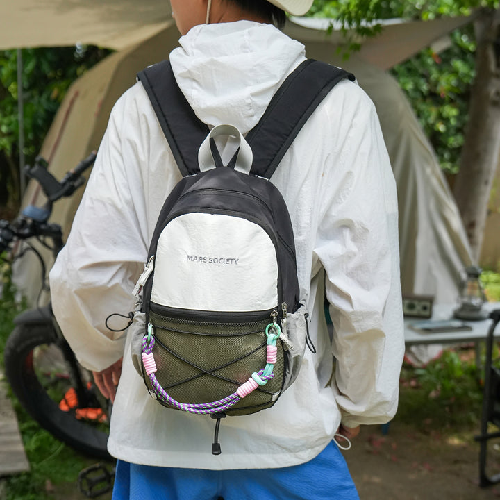Lightweight Multi-Pocket Sling Bag Stornfield