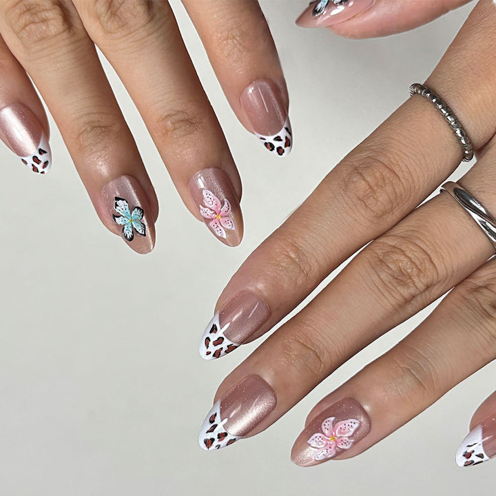 Press-On Nail Art Stornfield