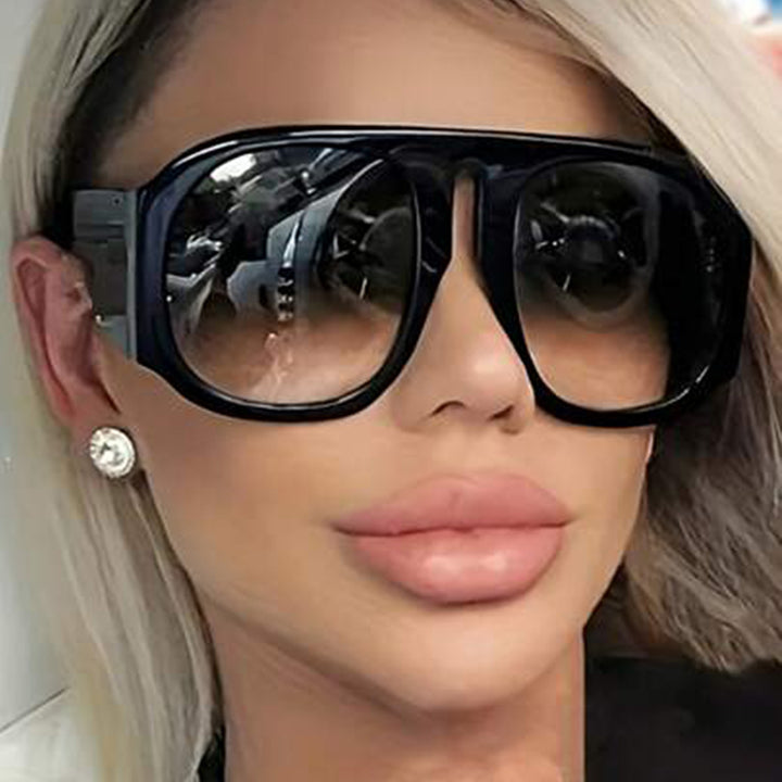 Women's oversized sunglasses with wide frame and high UV protection Stornfield