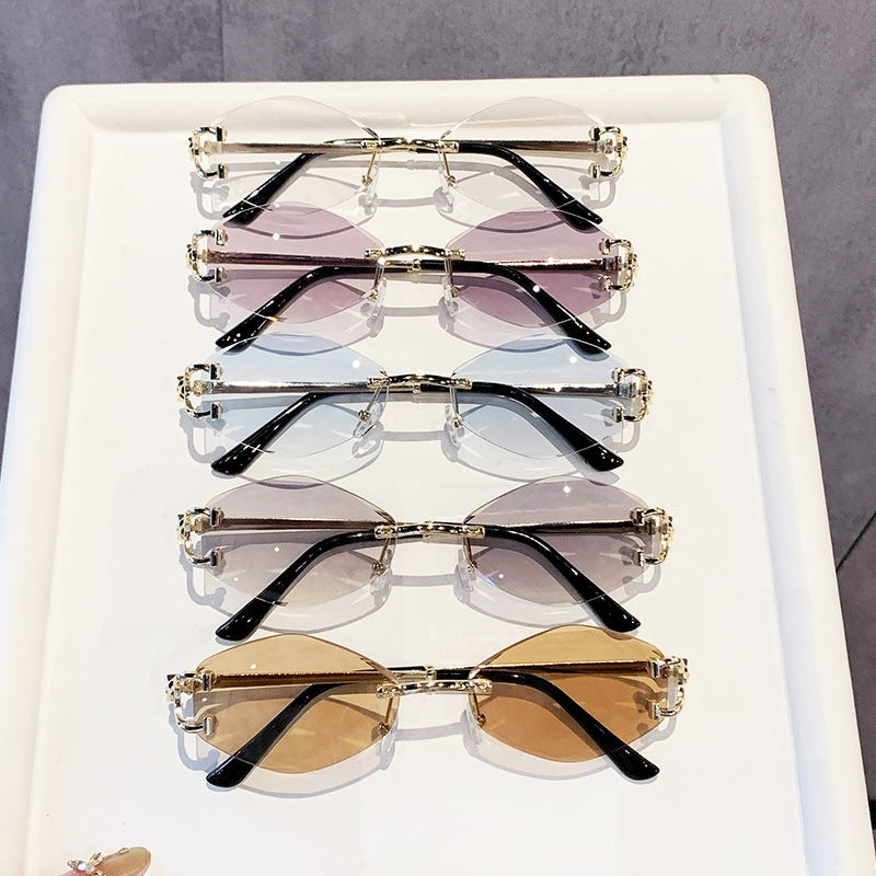 Women's futuristic sunglasses with striking hexagonal frame and high-quality glitter accents Stornfield