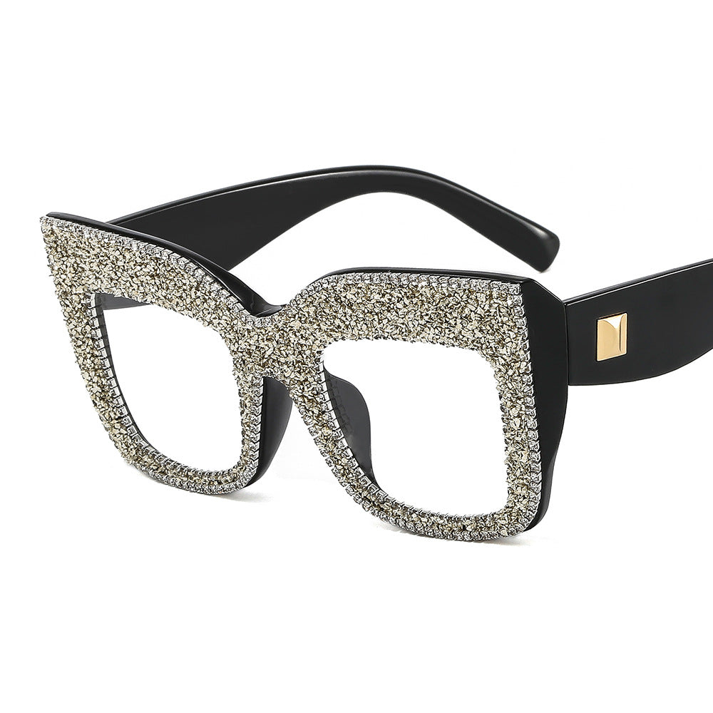 Women's striking statement sunglasses with glamorous frame Stornfield