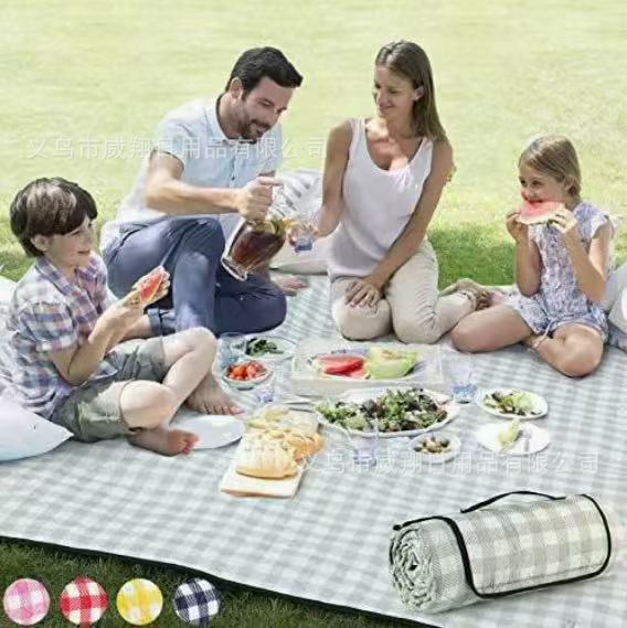 Picnic Blanket with Water-Resistant Backing Stornfield