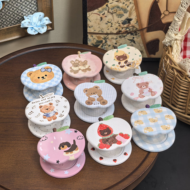 Adorable Bear-Themed Phone Grip Stornfield