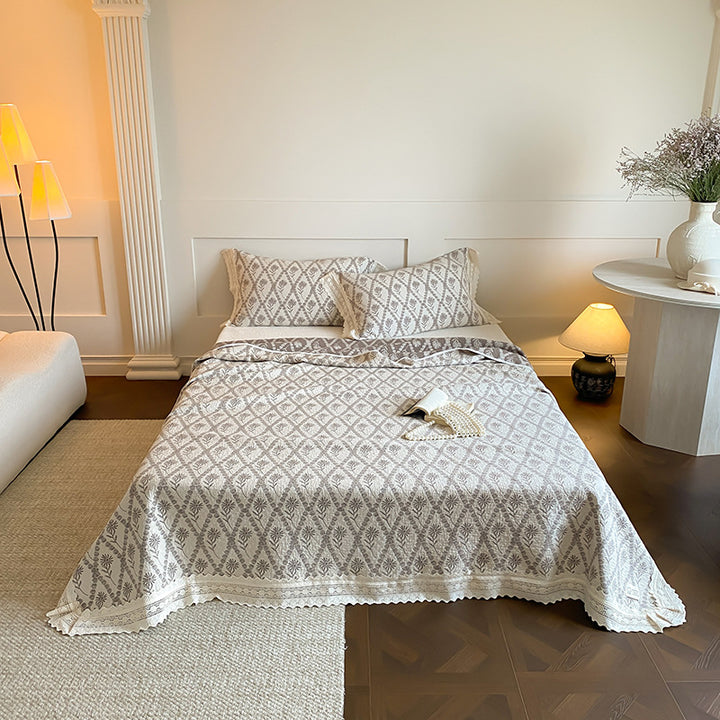 Quilted Cotton-Lace Trimmed Diamond Matelassé Bedspread with Matching Shams