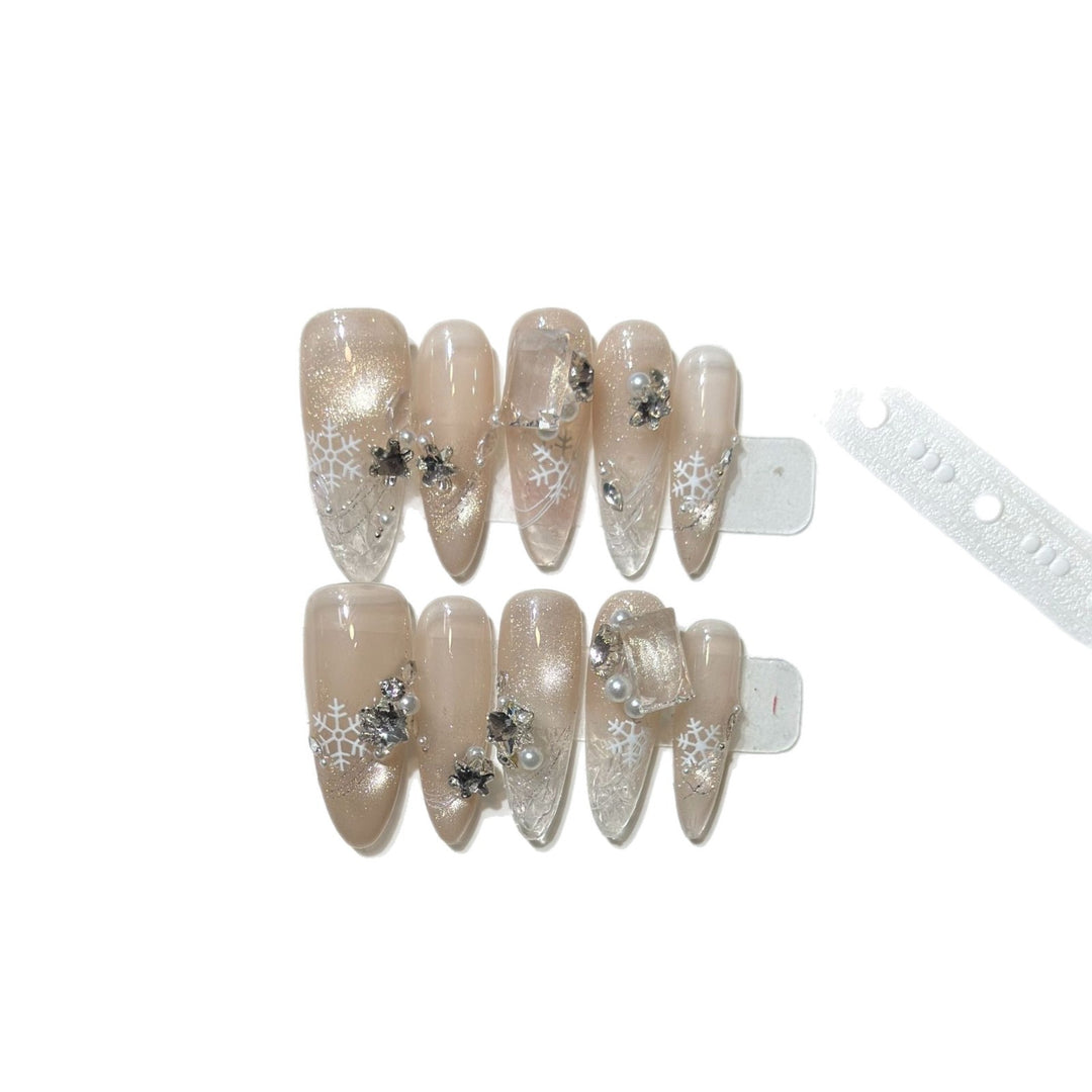 Snowflake-Inspired Stiletto Press-On Nail Set Stornfield