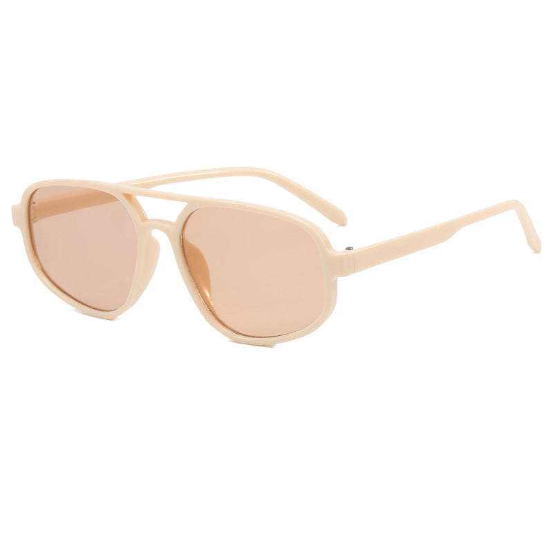 Women's fashionable oversized sunglasses with trendy frame Stornfield
