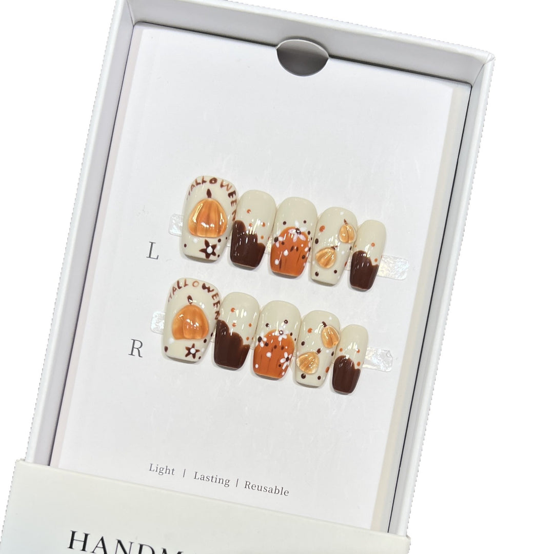 Artistic Press-On Nail Set with Unique Graphic Patterns Stornfield