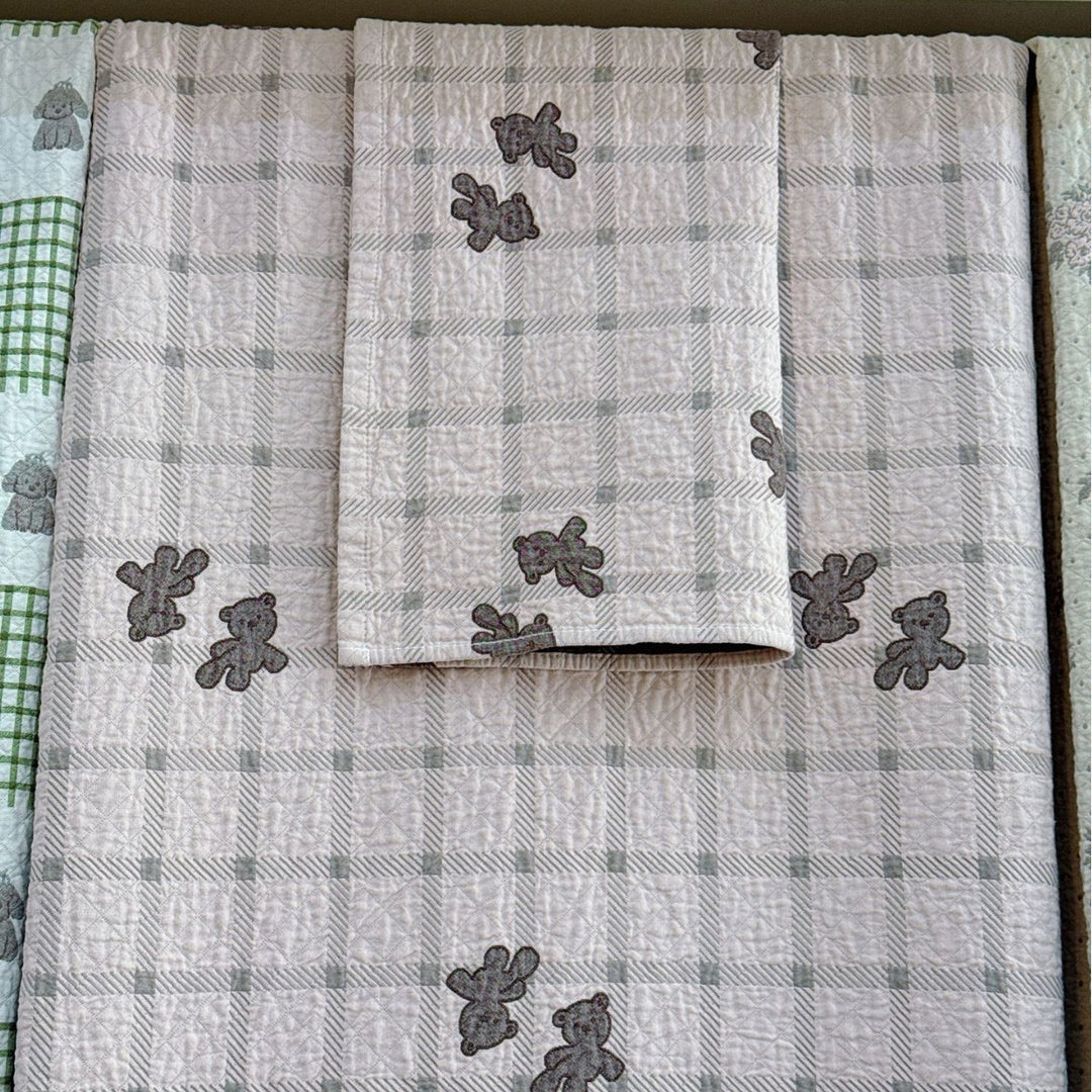 Ladies cuddly blanket with cute horse motif Stornfield