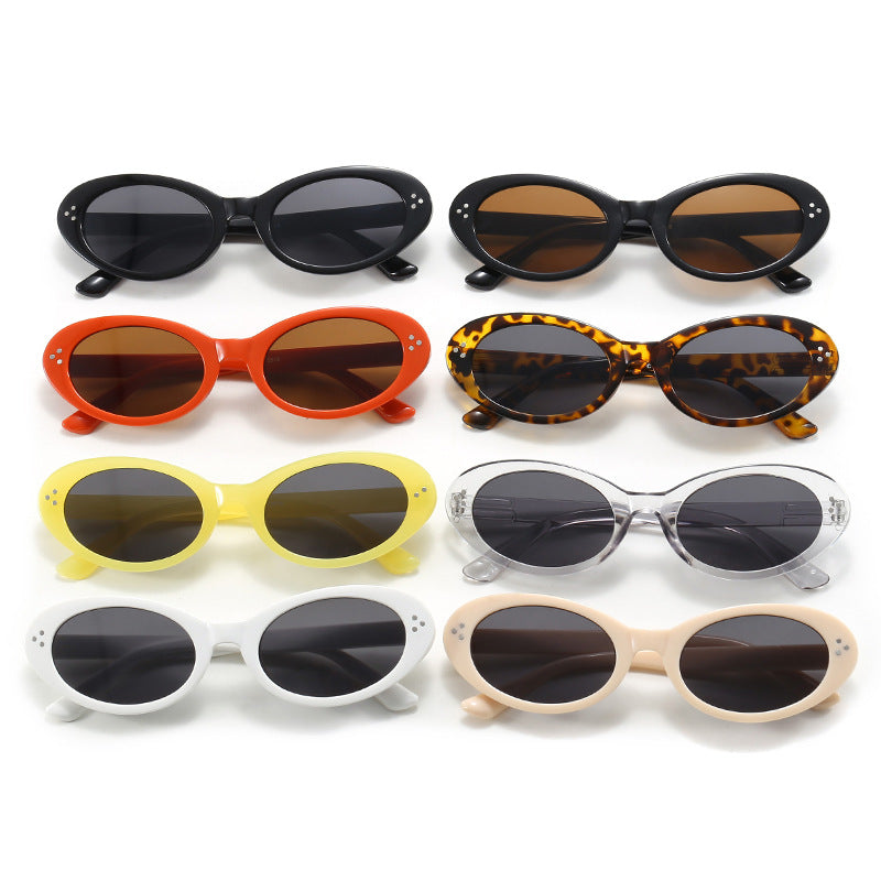 Ladies fashionable sunglasses in elegant oval design Stornfield
