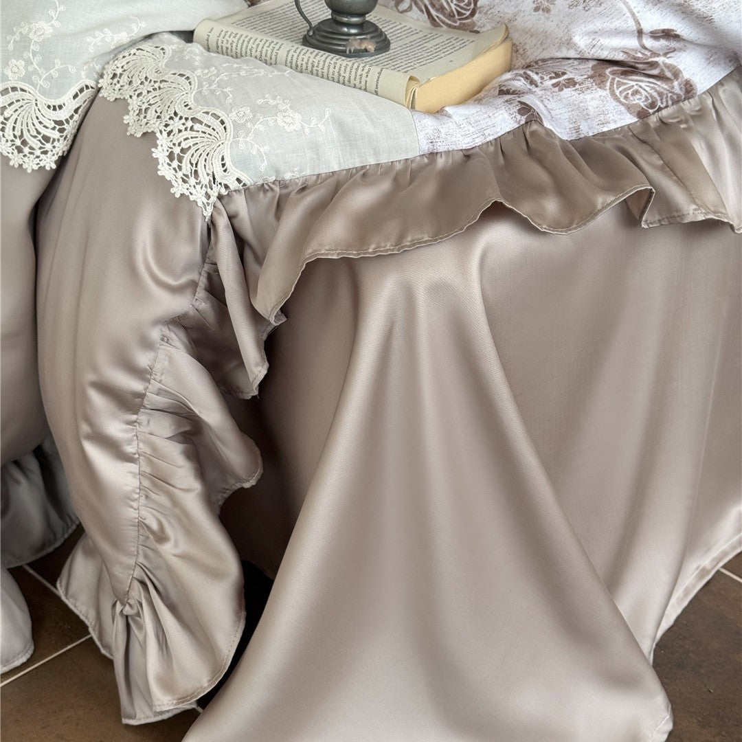 Victorian-Inspired Ruffled Lace-Trim Cotton-Sateen Duvet Cover Ensemble