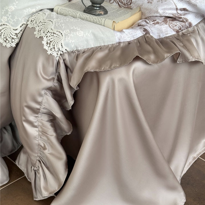Victorian-Inspired Ruffled Lace-Trim Cotton-Sateen Duvet Cover Ensemble