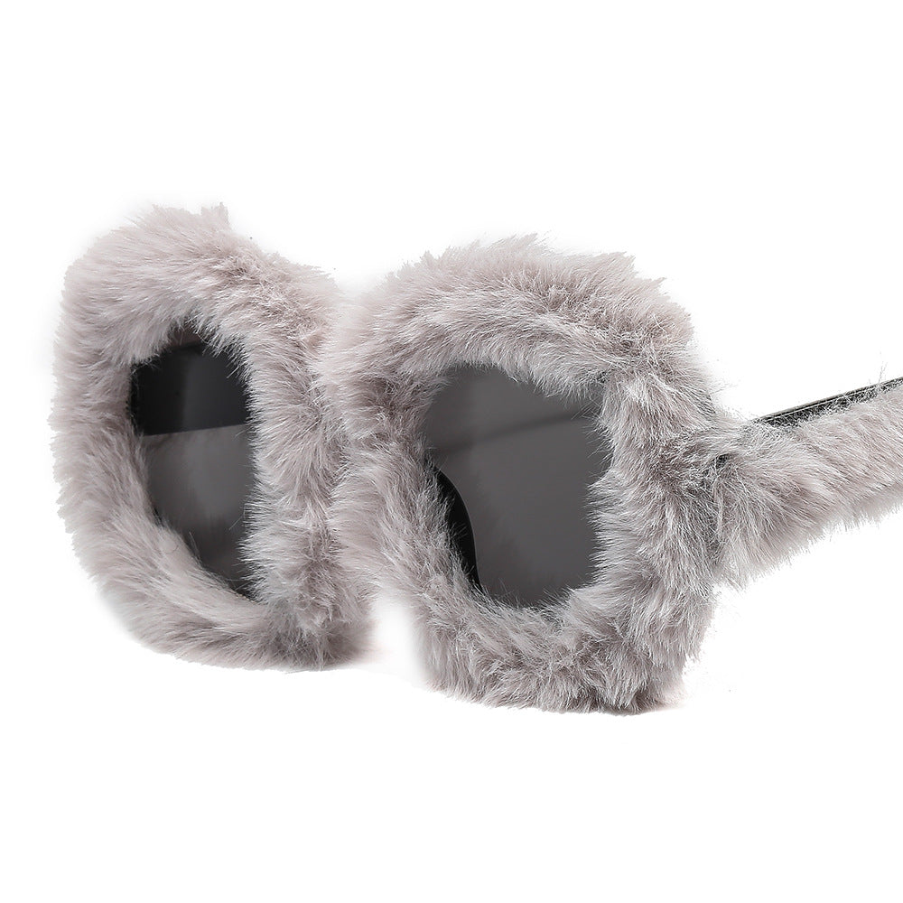 Ladies eye-catching oversized sunglasses with a unique fur touch Stornfield