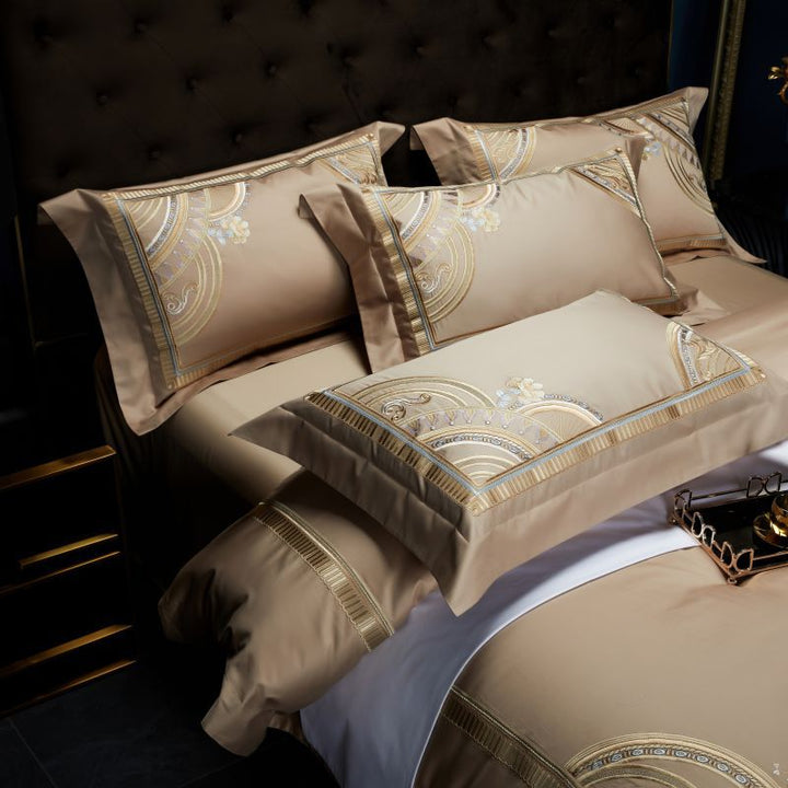 Luxury Egyptian Cotton Sateen Duvet Cover Set with Embroidered Baroque Medallion