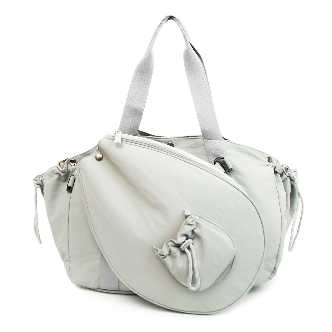 Multifunctional Travel Bag with Innovative Design and Practical Compartments Stornfield
