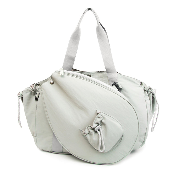 Multifunctional Travel Bag with Innovative Design and Practical Compartments Stornfield