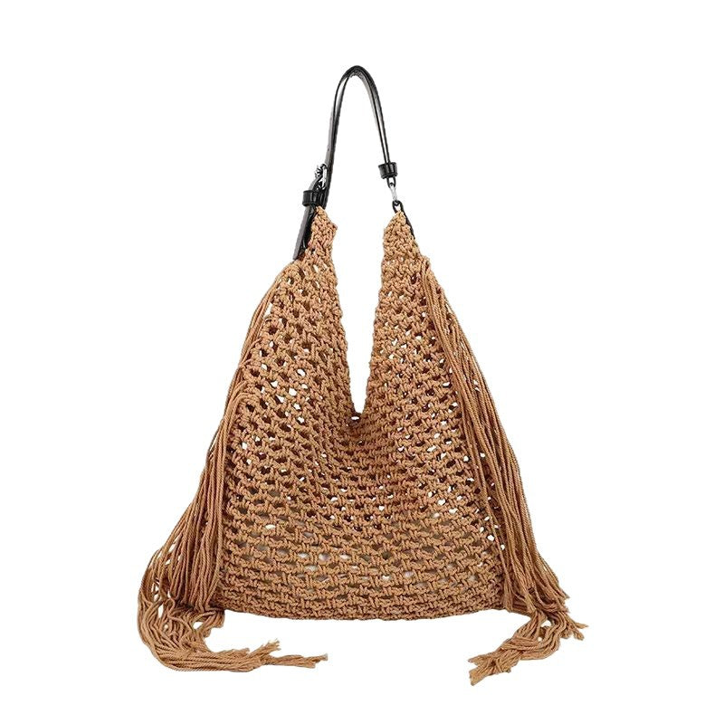 Structured beach bag with fringe details Stornfield