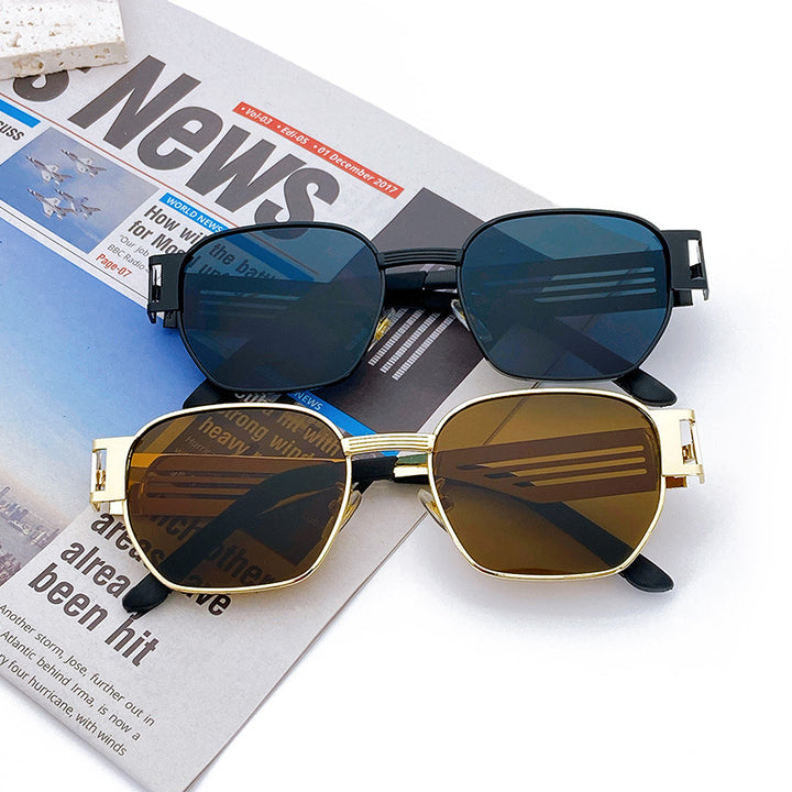 Stylish Oversized Sunglasses in Modern Metal Design Stornfield