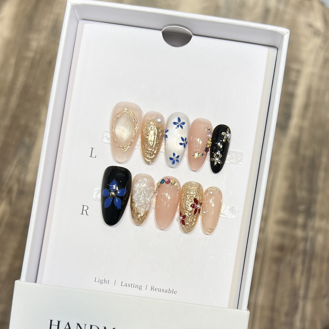 Elegant Floral Press-On Nail Set Stornfield