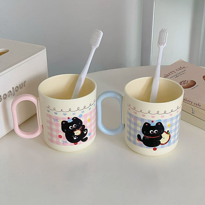 Coffee mug with cute cat design Stornfield