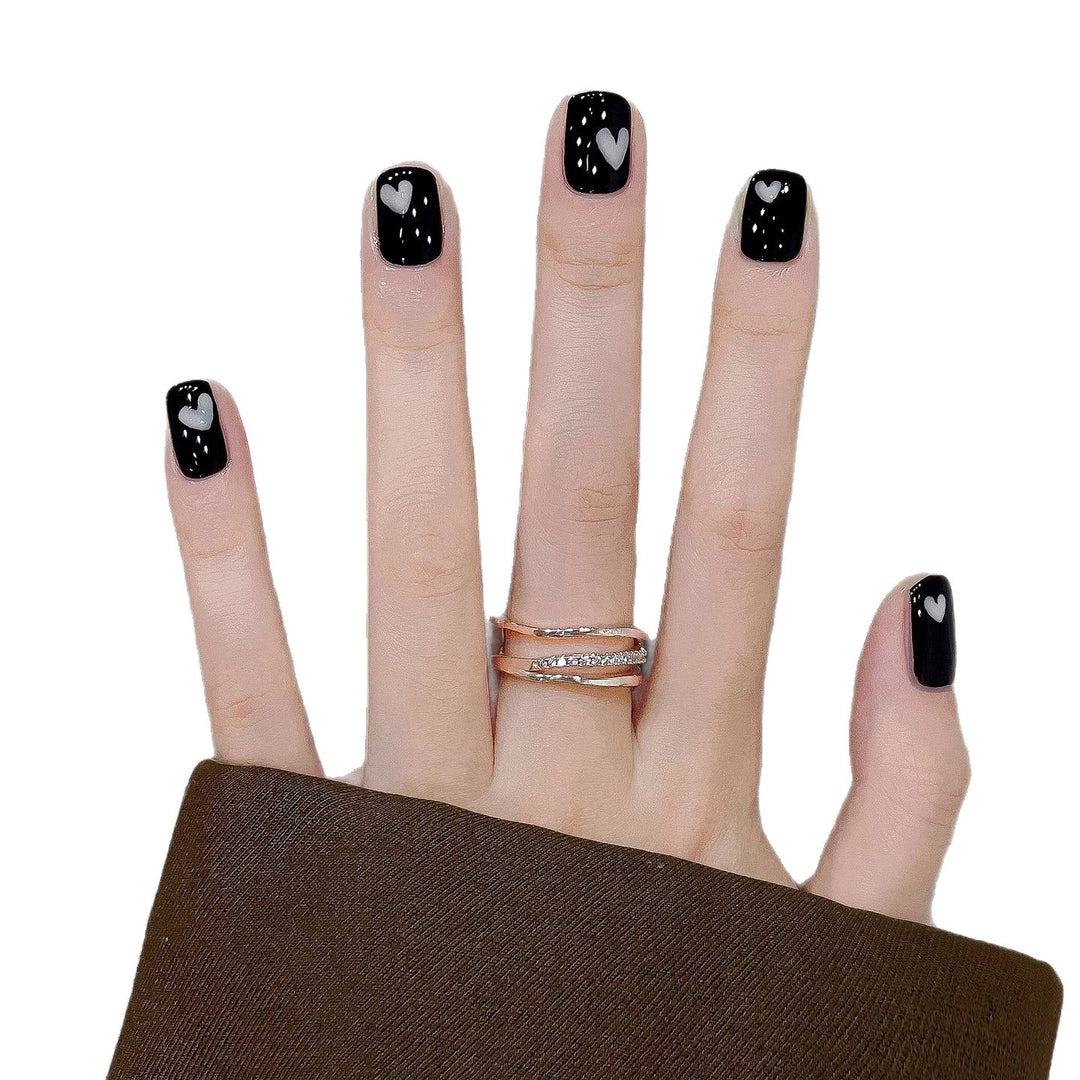 Artistic Press-On Nail Art Set with Heart Patterns