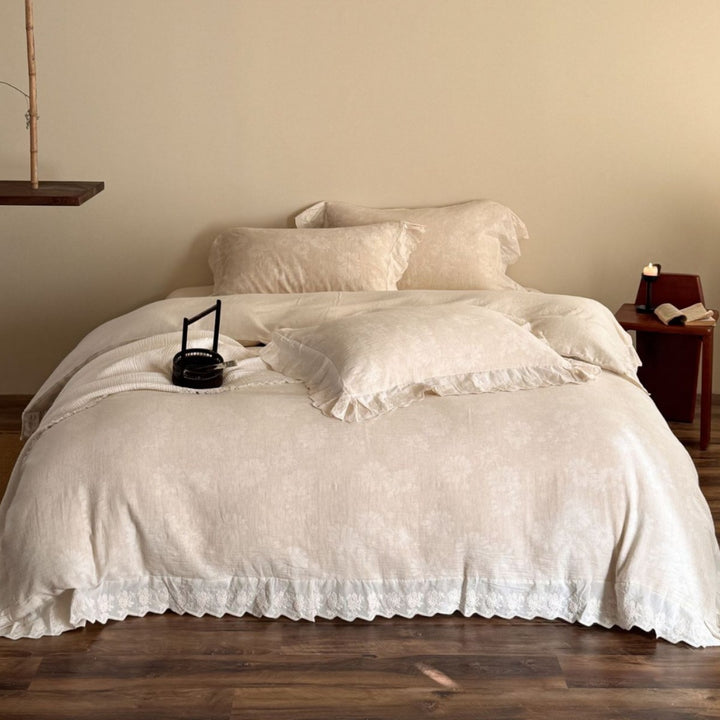 Vintage-Inspired Linen-Cotton Jacquard Duvet Cover Set with Lace-Trim Ruffled Shams