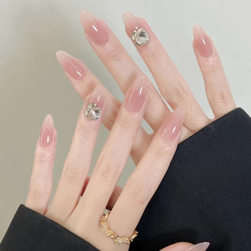 Decorative Press-On Nail Art Set with Elegant Crystal Accents