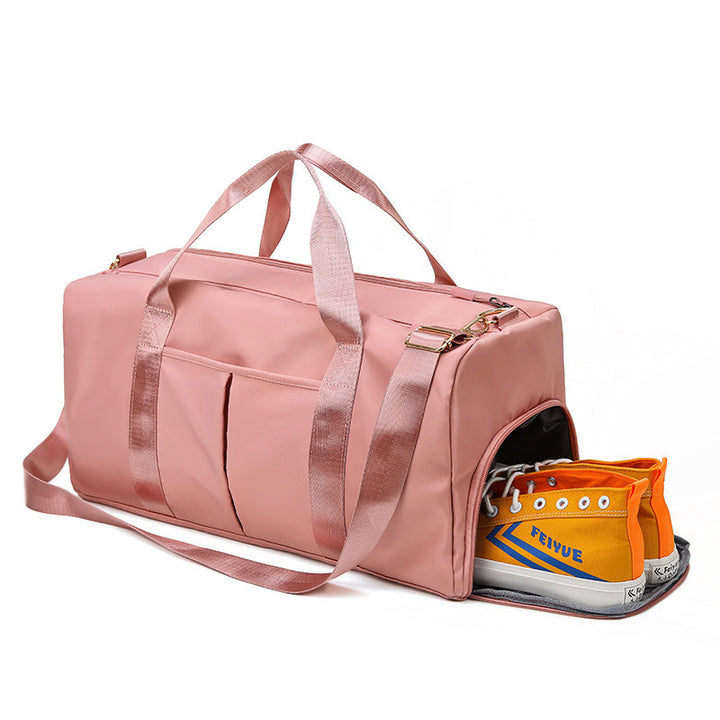 Sporty travel bag with practical outer pockets Stornfield