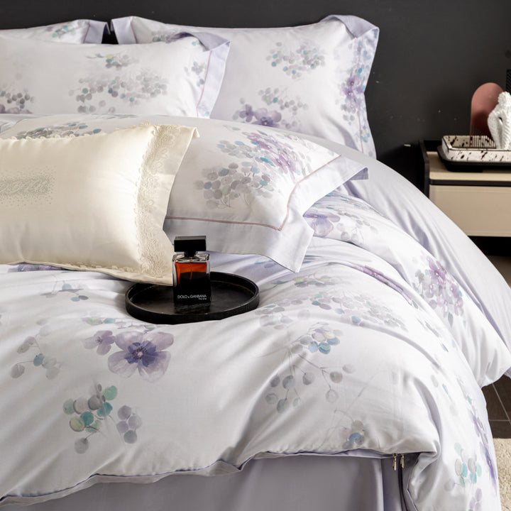 Luxurious cotton satin duvet cover set with watercolor flower pattern