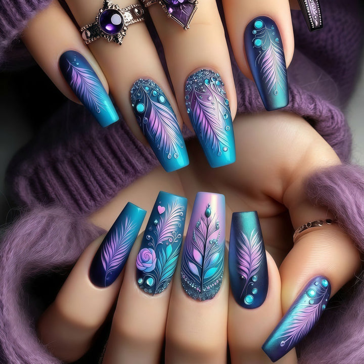 Artistic design nails with feather decoration Stornfield