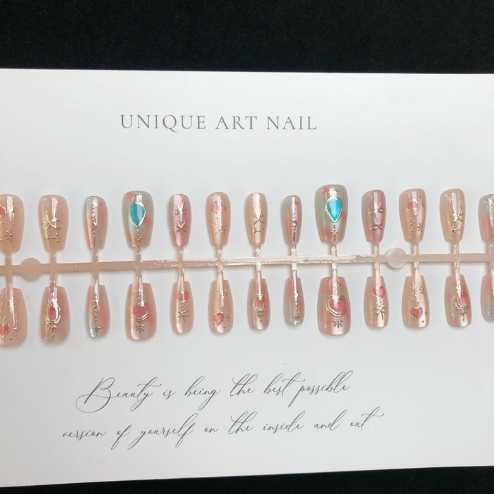 Artistic themed Press-On Nail Set