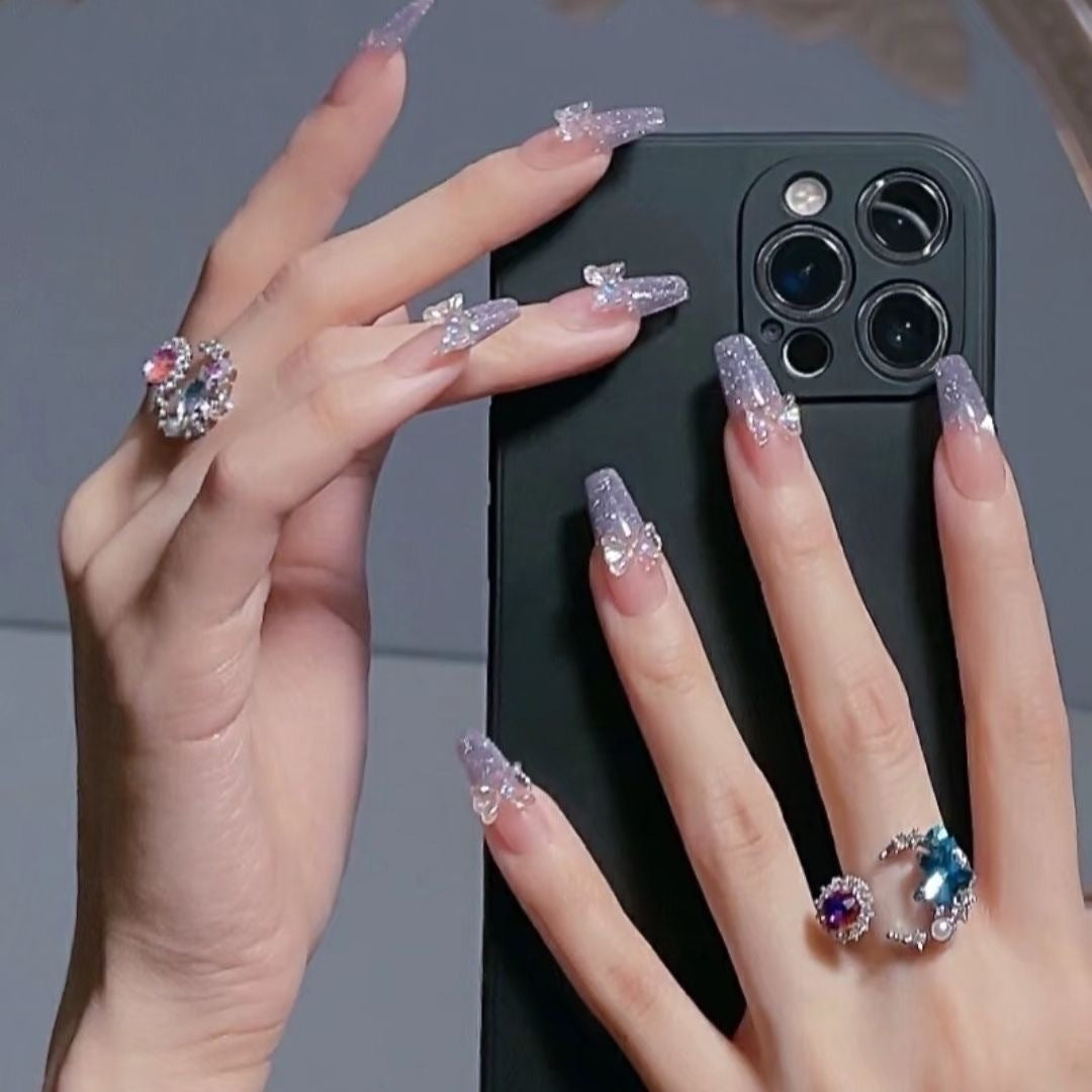 Glamorous 3D Nail Art Stornfield