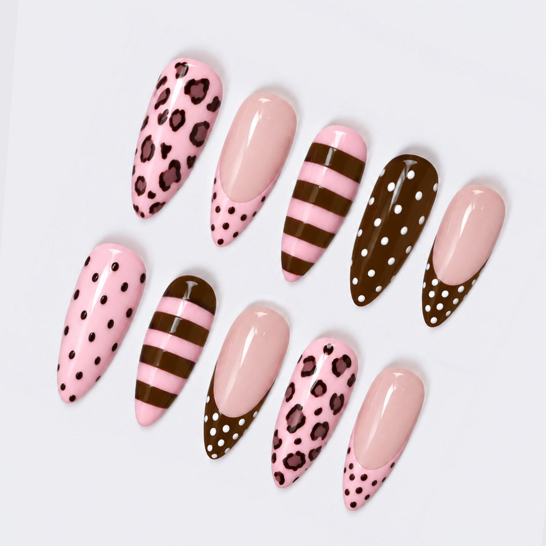 Nail set with stylish leopard and striped pattern Stornfield
