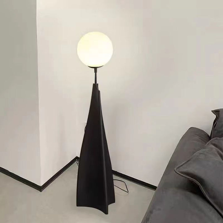 Modern Sculptured Floor Lamp