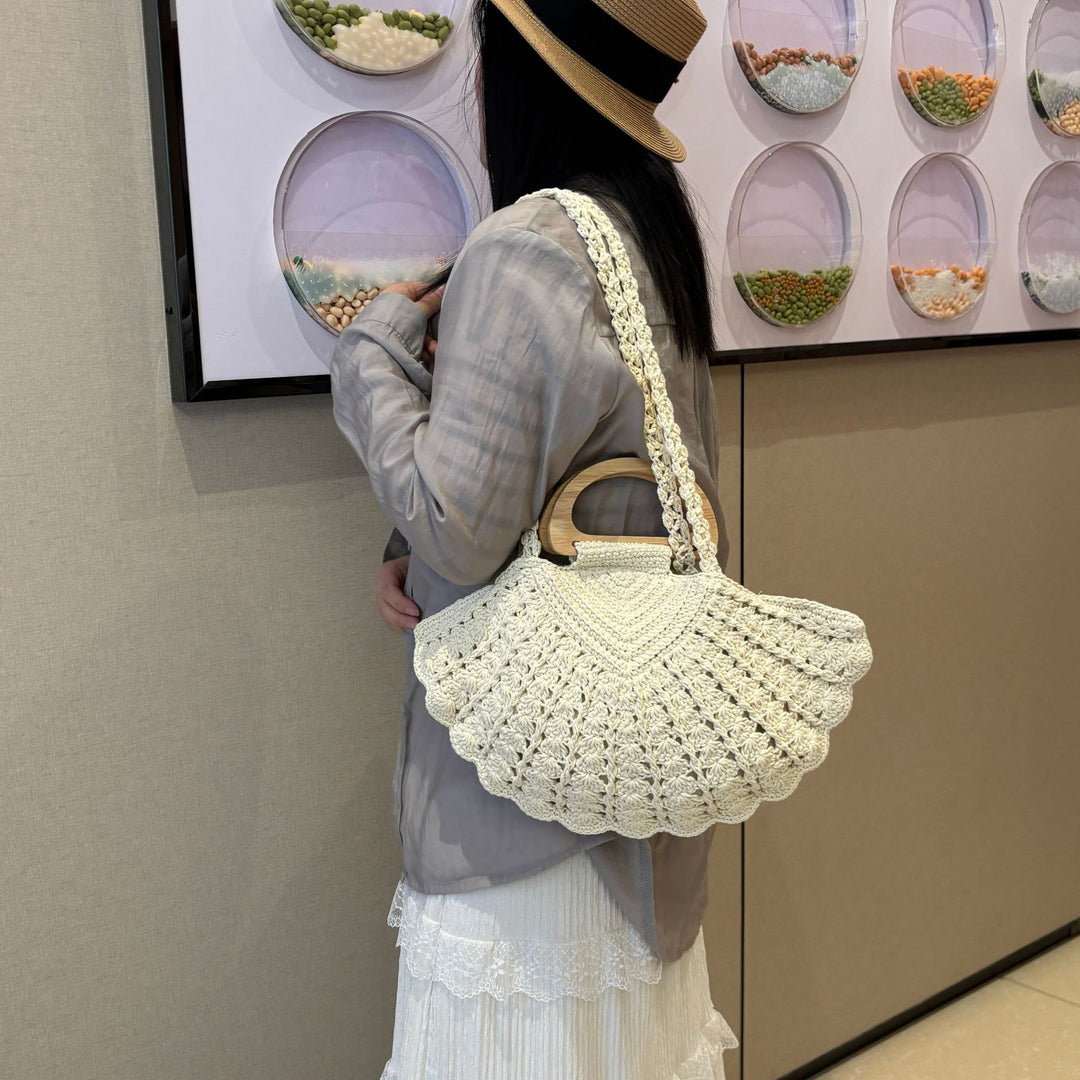Hand-knotted shoulder bag Stornfield