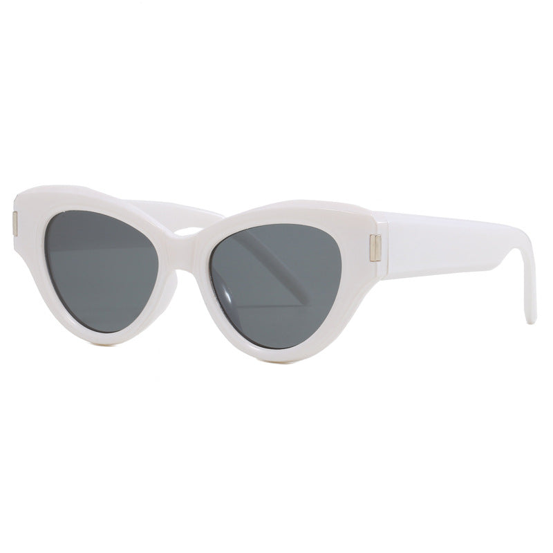 Ladies Cat-Eye Sunglasses with modern, eye-catching design Stornfield