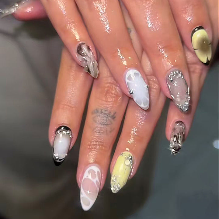 Artistic nail art with sophisticated accents Stornfield