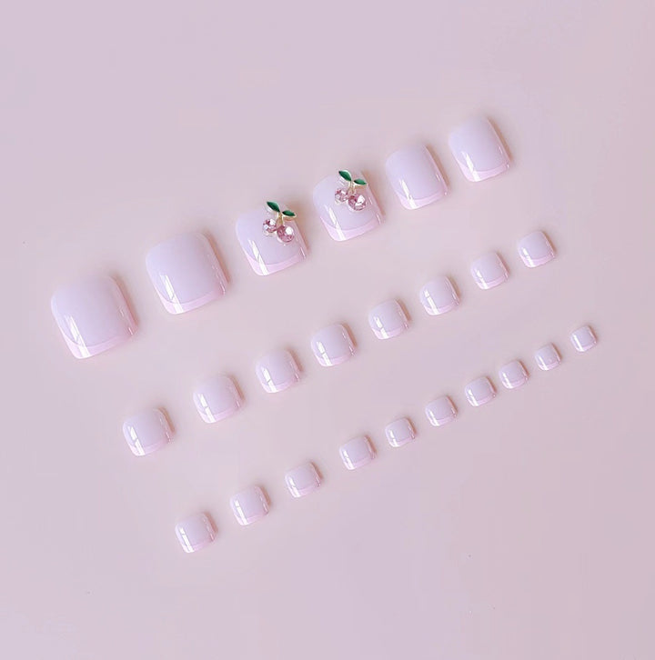 Artificial nail set with playful and stylish 3D decorations Stornfield