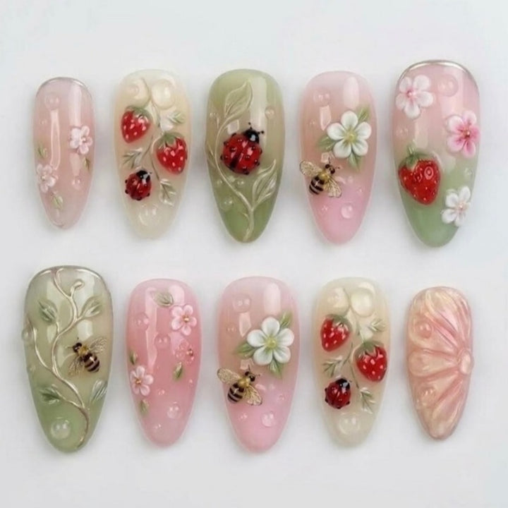 Nature-Themed Artistic Press-On Nail Set Stornfield