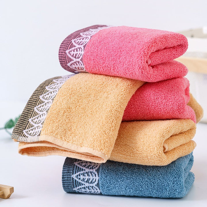 Women Cotton Bath Towel with Fine Border Stornfield