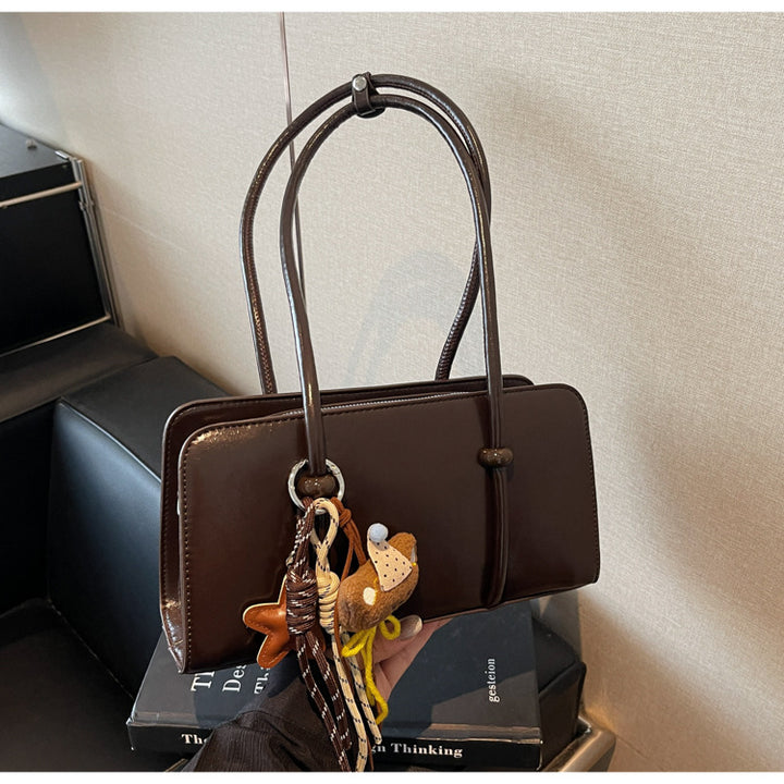 Modern Minimalist Crossbody Bag Stornfield