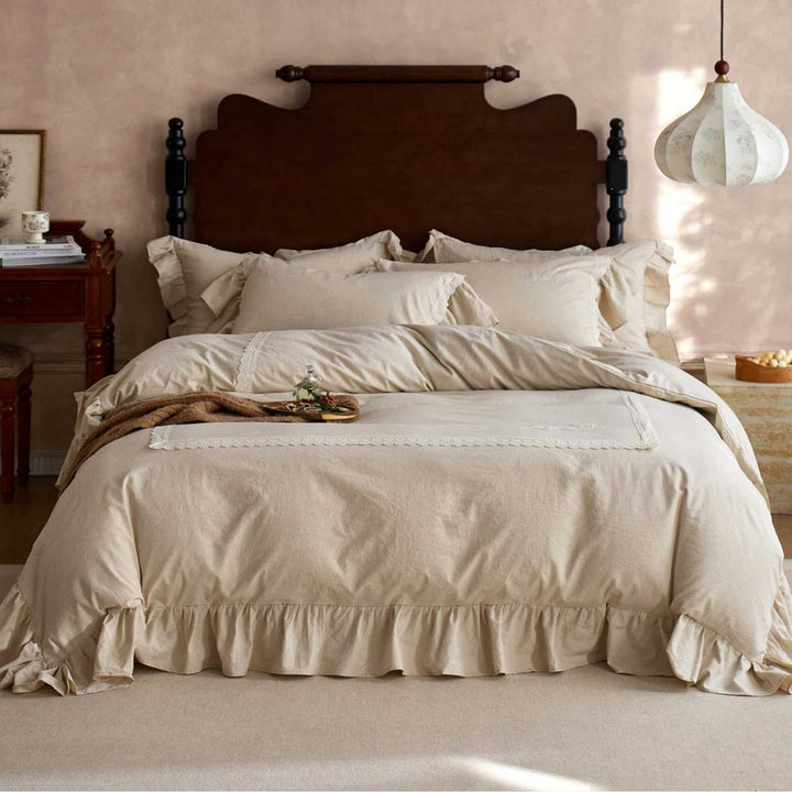 Ruffled Linen-Cotton Duvet Cover Set with Scalloped Lace Panel and Bedskirt
